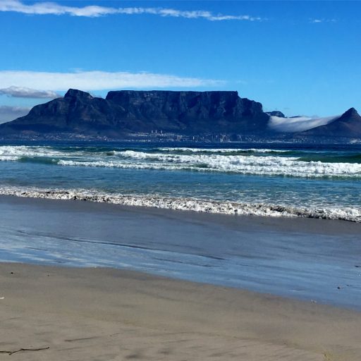 Luxury-cheap-Accommodation-Waters-Edge-Melkbosstrand-Western-Cape-Table-Mountain-Robben-Island--1